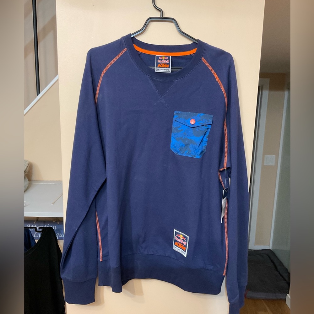 RED BULL/ KTM factory racing sweatshirt. XL . Blue . NWT